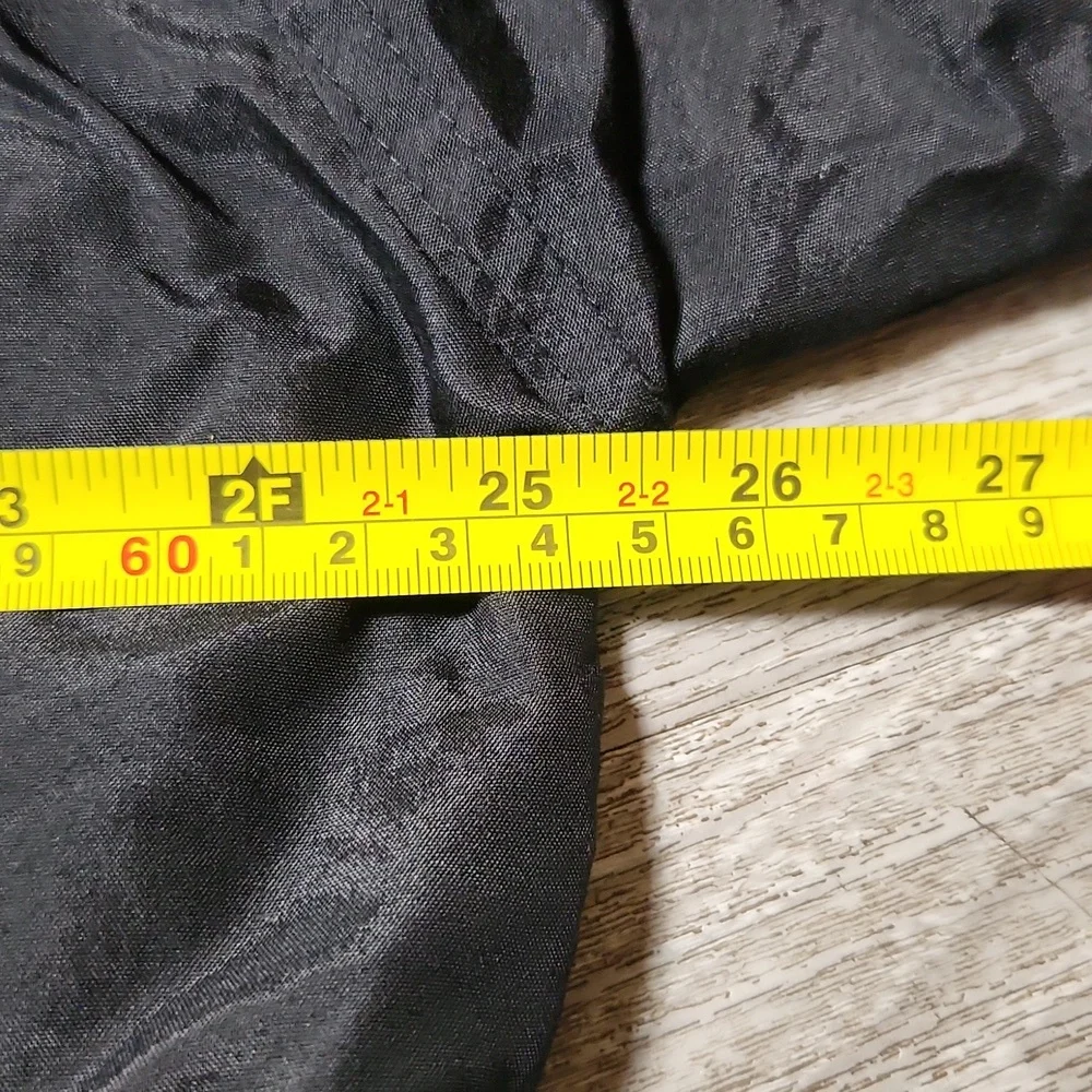 Vintage Nike Men's Black, Yellow, and Cream Windbreaker